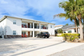 SōLE #2-Launch Views-2 min to BEACH-Relaxing 2 BR